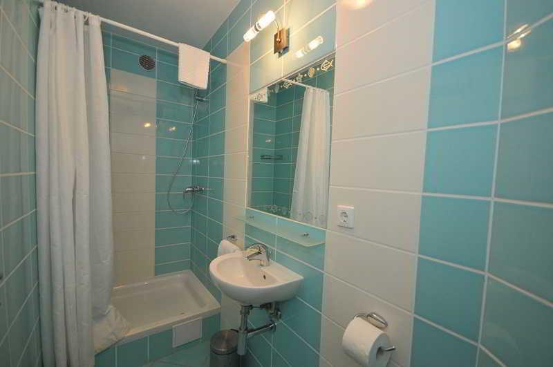 Apartments & Rooms Buble โตรกีร์ ภายนอก รูปภาพ