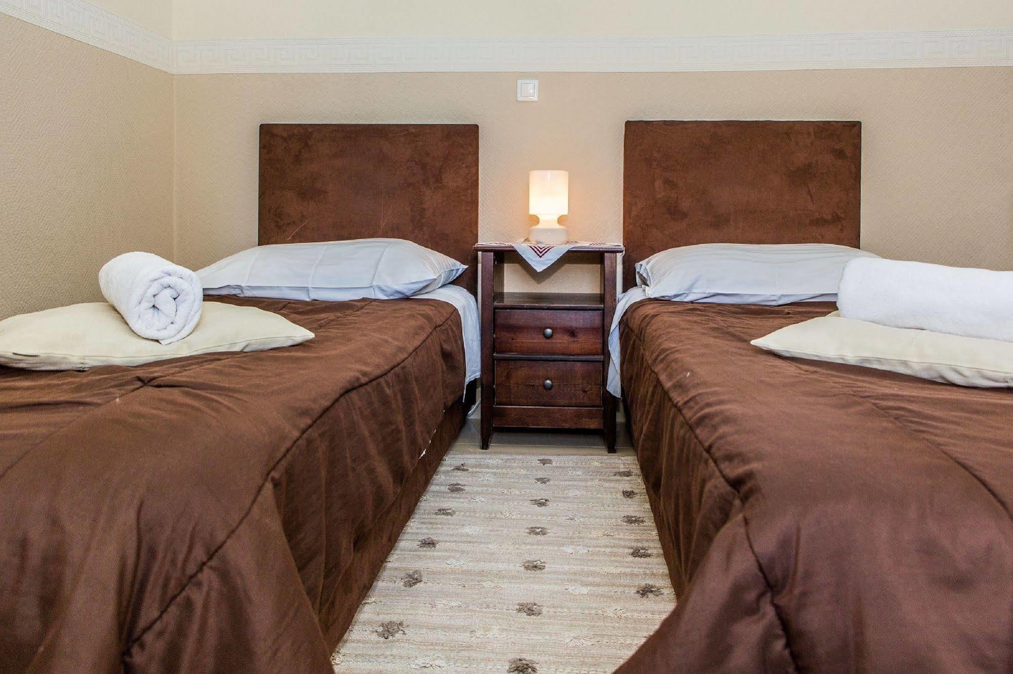Apartments & Rooms Buble โตรกีร์ ภายนอก รูปภาพ